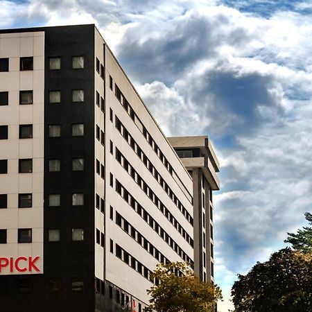 Moevenpick Hotel Abidjan Eksteriør billede