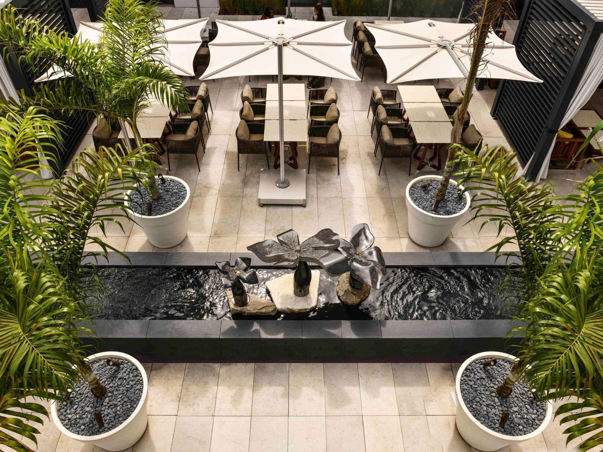 Moevenpick Hotel Abidjan Eksteriør billede