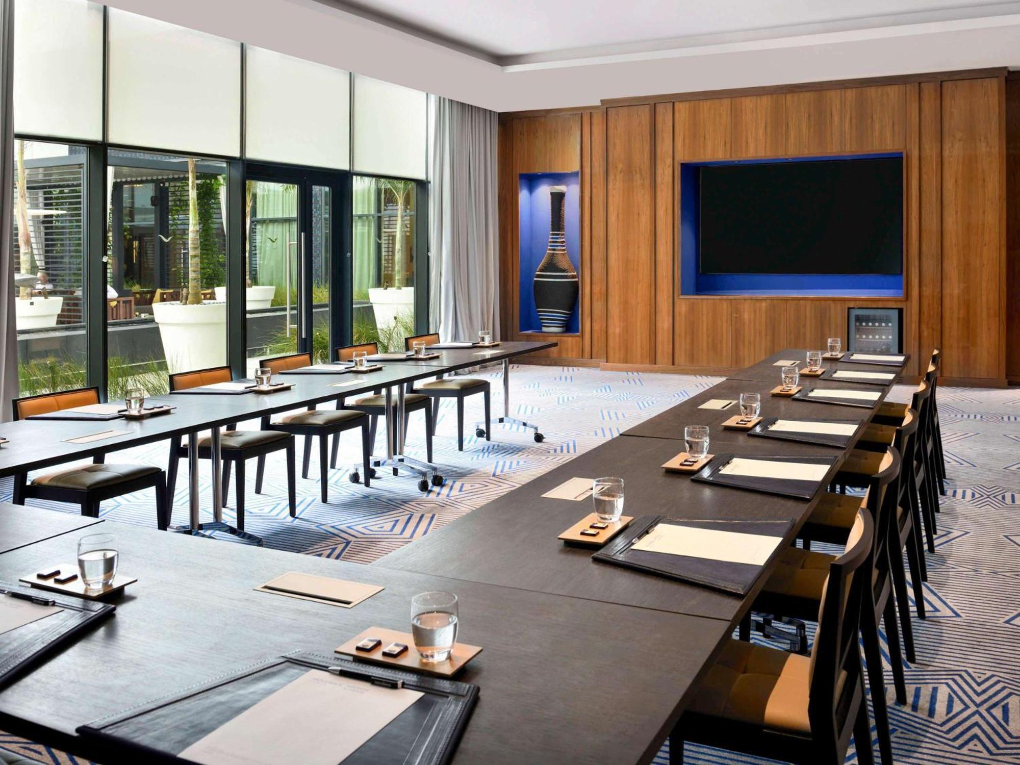 Moevenpick Hotel Abidjan Eksteriør billede